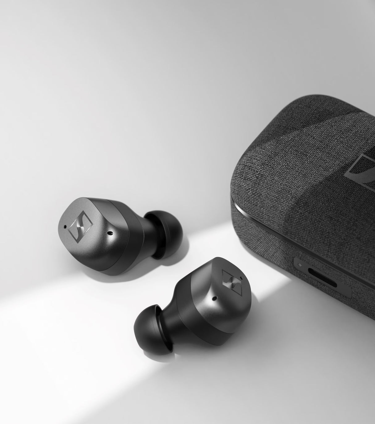 Sennheiser 森海塞爾 Momentum True Wireless 4 入耳式無線耳機